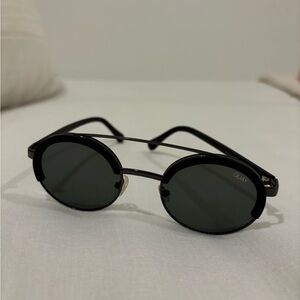 QUAY Come Around Brow Bar Womens Sunglasses in Black w/ Green Lens